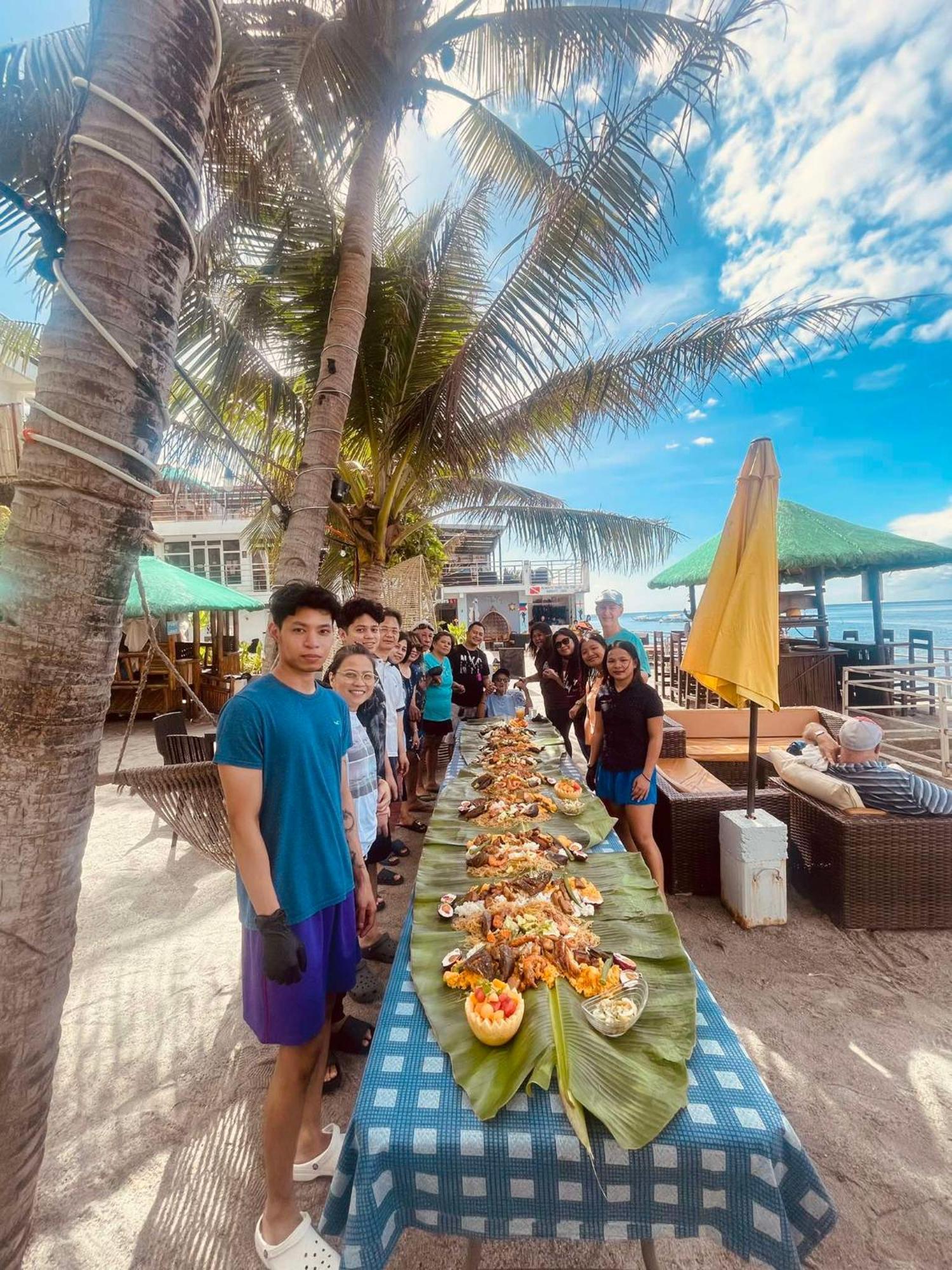 The Philip Ann Resort Mabini  Buitenkant foto